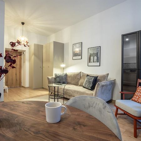 Апартаменты Apartament Prochnika 9 Лодзь Экстерьер фото